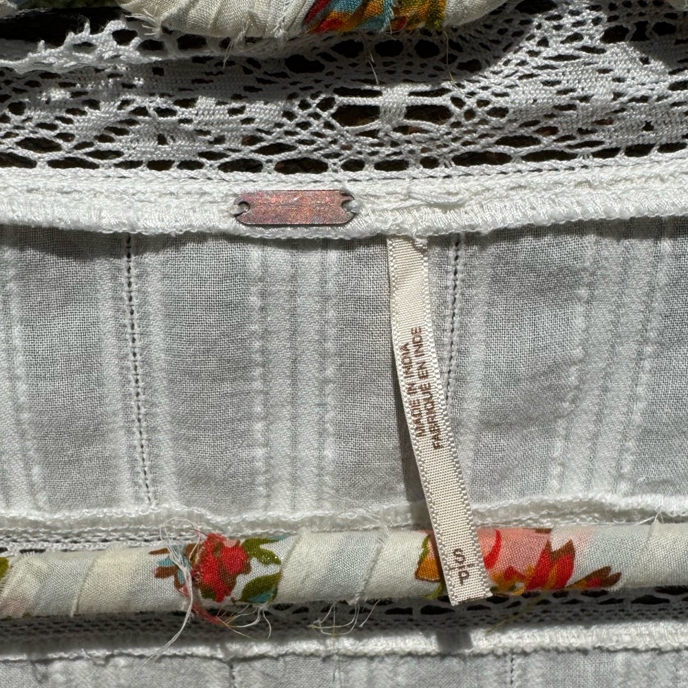 Free People White Embroidered Cropped Peasant Top Small - Picture 5 of 11
